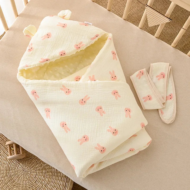 Newborn Baby Fleece Blanket – Soft Floral Design