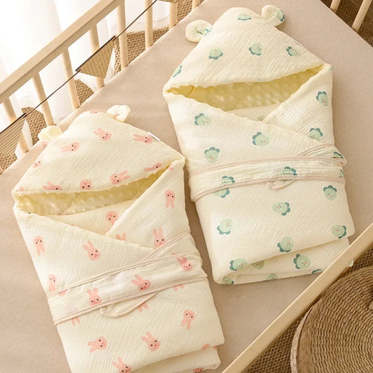 Newborn Baby Fleece Blanket – Soft Floral Design