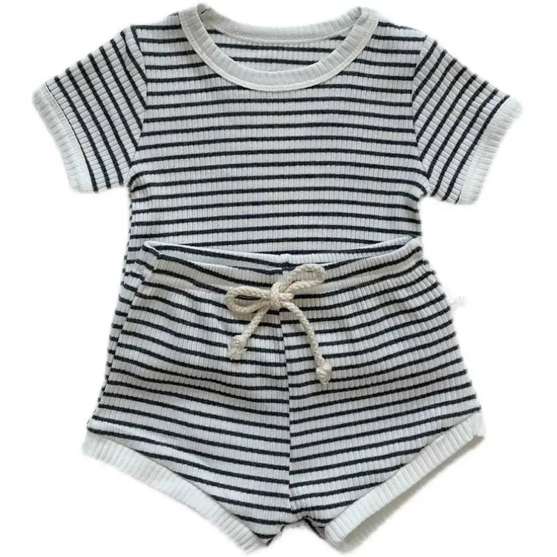 Summer 2-Piece Toddler Outfit – T-Shirt & Shorts