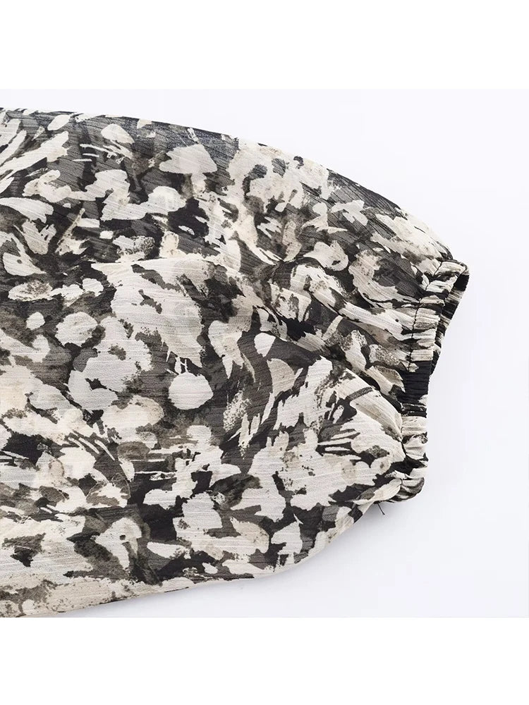 Women’s Elegant Printed Dress – Belted