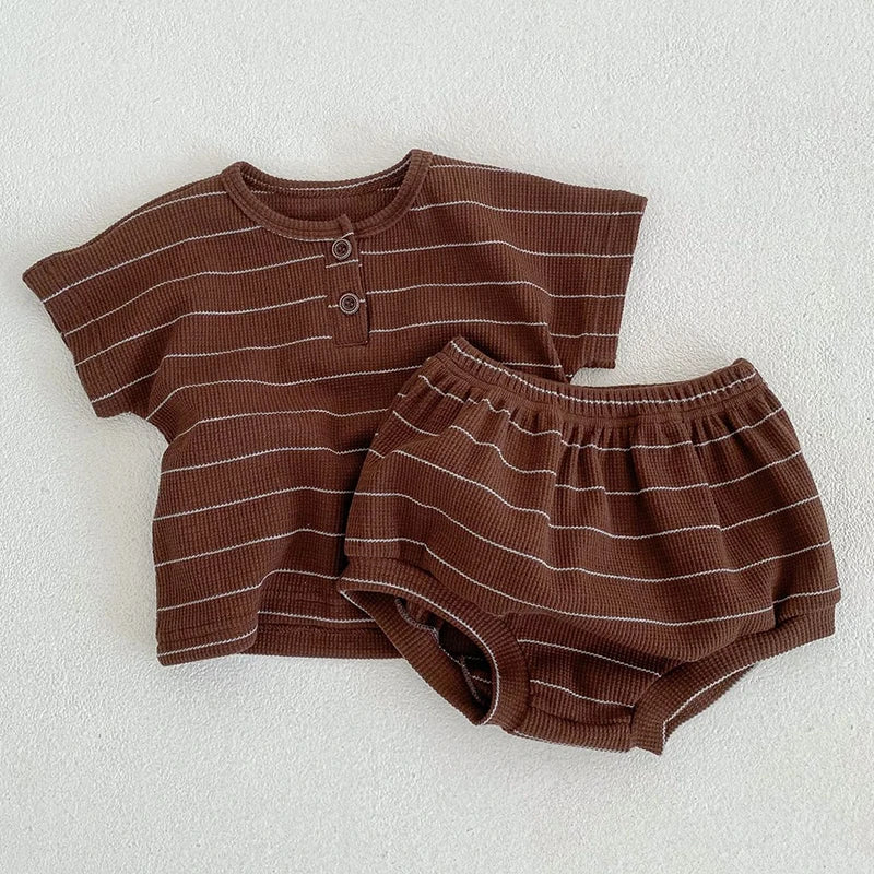 Summer Baby Clothing Set – Striped Tee & Bloomer (2 Pcs)