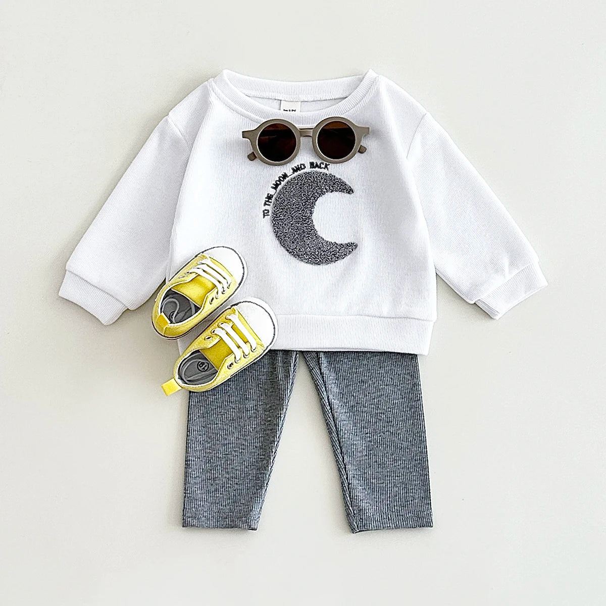Toddler 2Pcs Autumn Outfit – Sun & Moon Plush Set